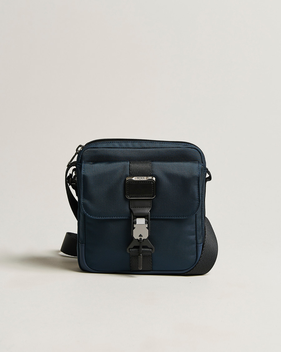 Herre | TUMI Alpha Bravo Junior Crossbody Navy | TUMI | Alpha Bravo Junior Crossbody Navy