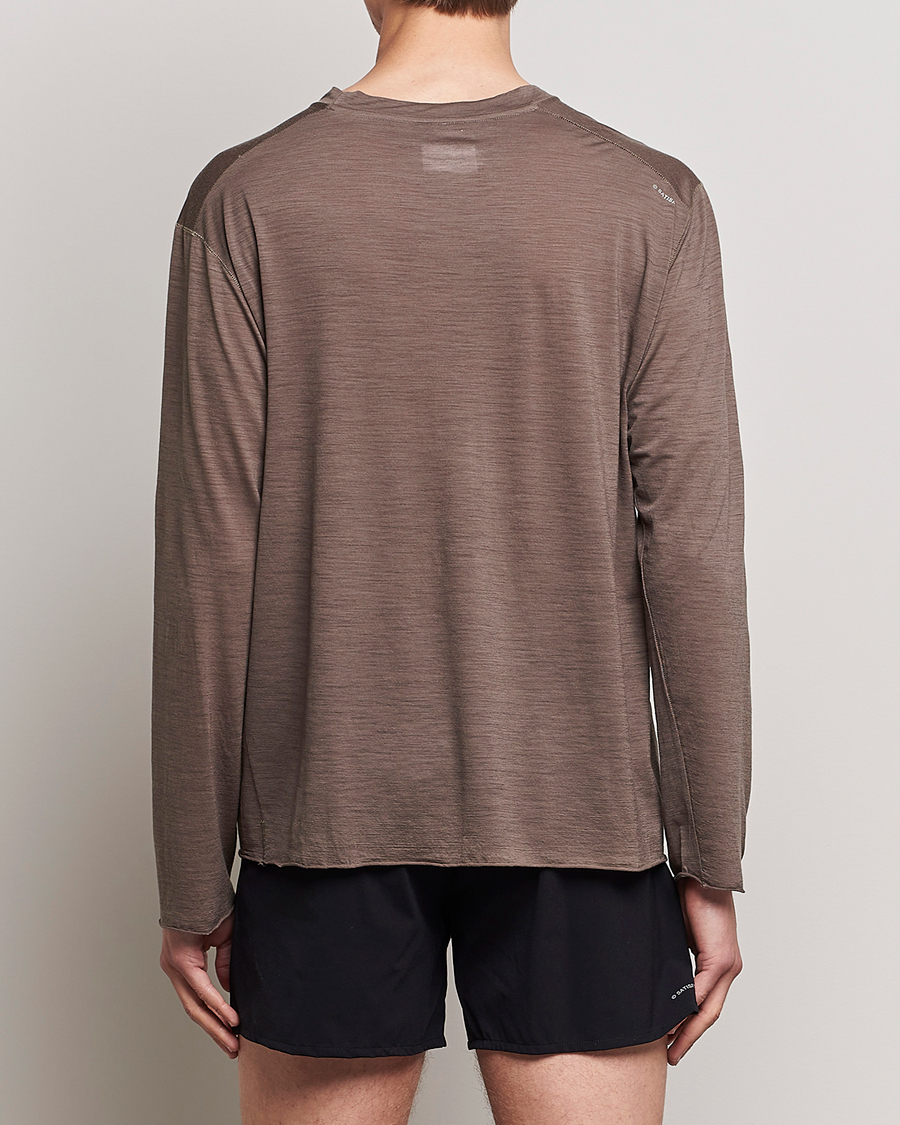 Herre | T-Shirts | Satisfy | CloudMerino Long Tee Warm Stone
