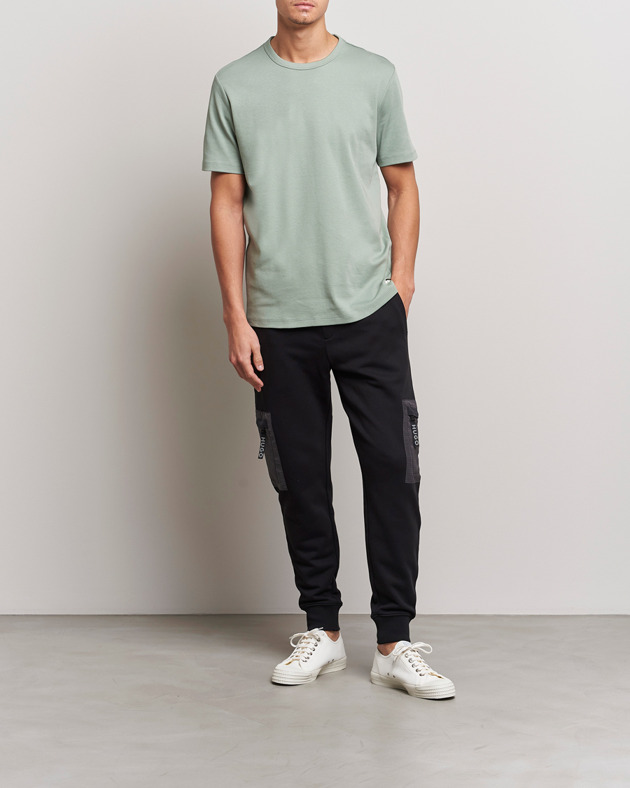 Herre | T-Shirts | HUGO | Dozy Crew Neck T-Shirt Pastel Green