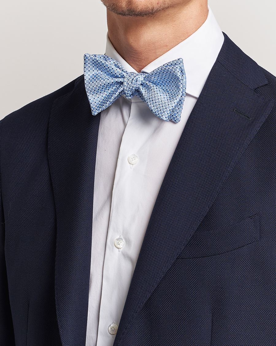 Herre | E. Marinella Printed Silk Bow Tie Light Blue | E. Marinella | Printed Silk Bow Tie Light Blue