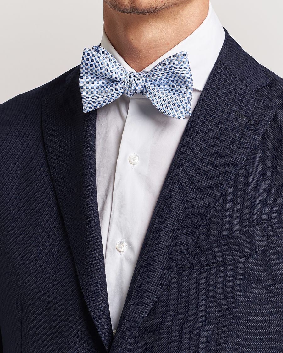 Herre | E. Marinella Silk Bow Tie White/Blue | E. Marinella | Silk Bow Tie White/Blue