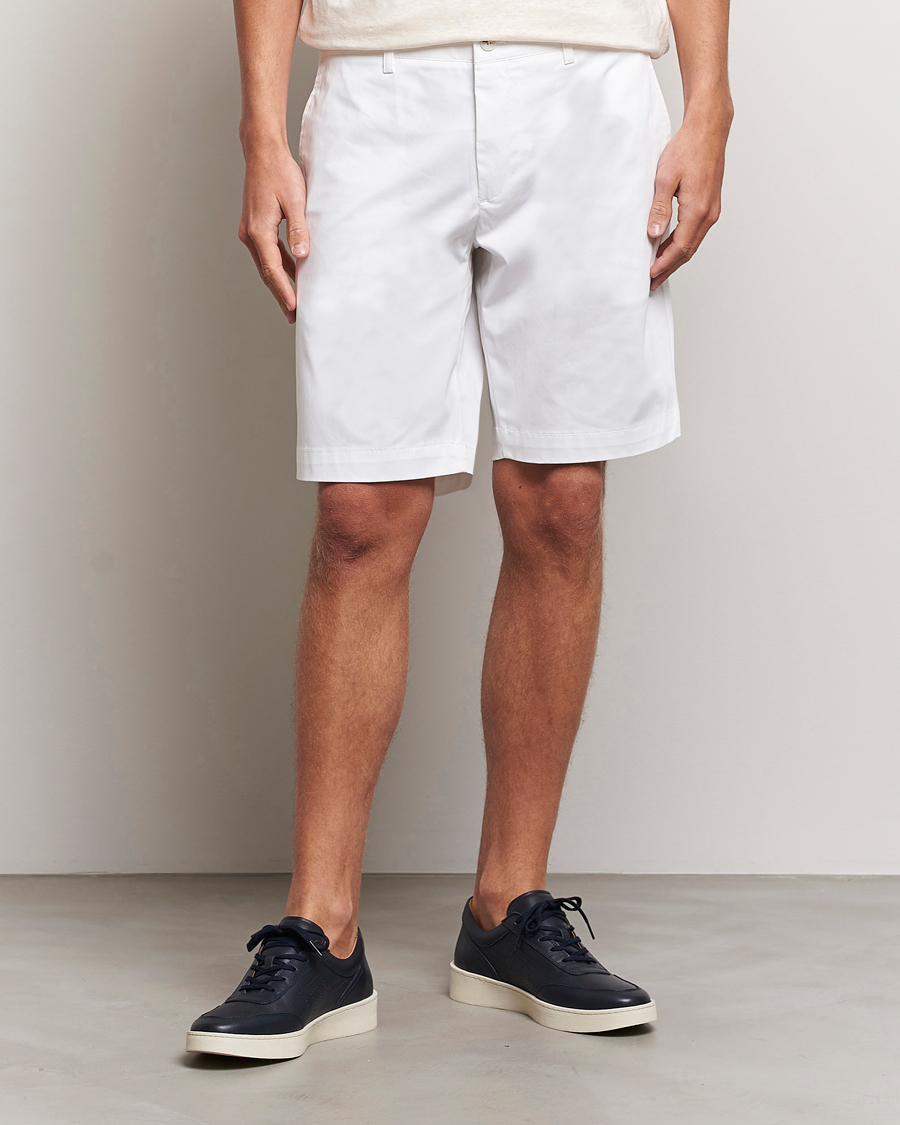 Herre | Nye produktbilleder | J.Lindeberg | Nathan Super Satin Shorts White