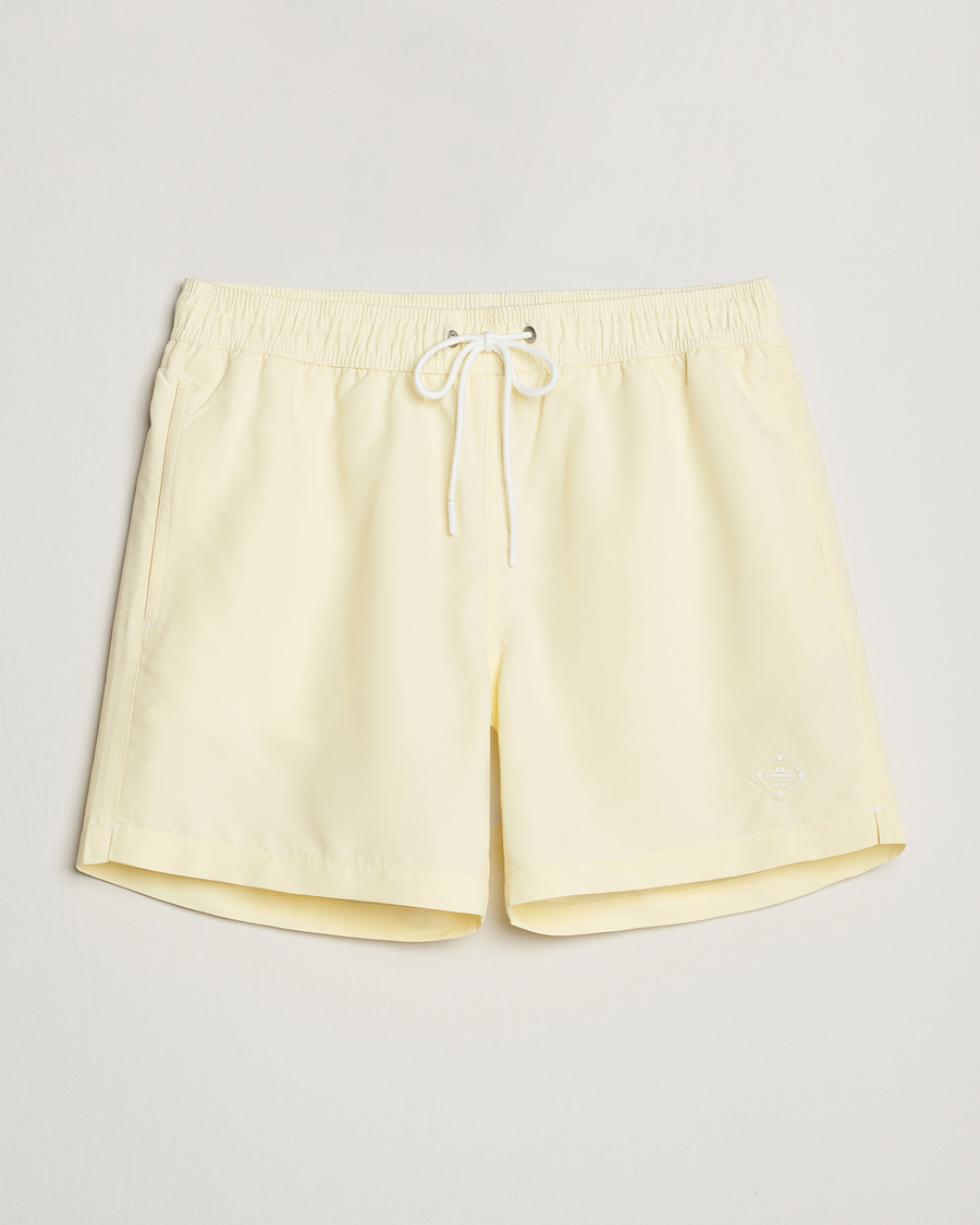 Herre | Badebukser | J.Lindeberg | Banks Solid Swimshorts Pear Sorbet