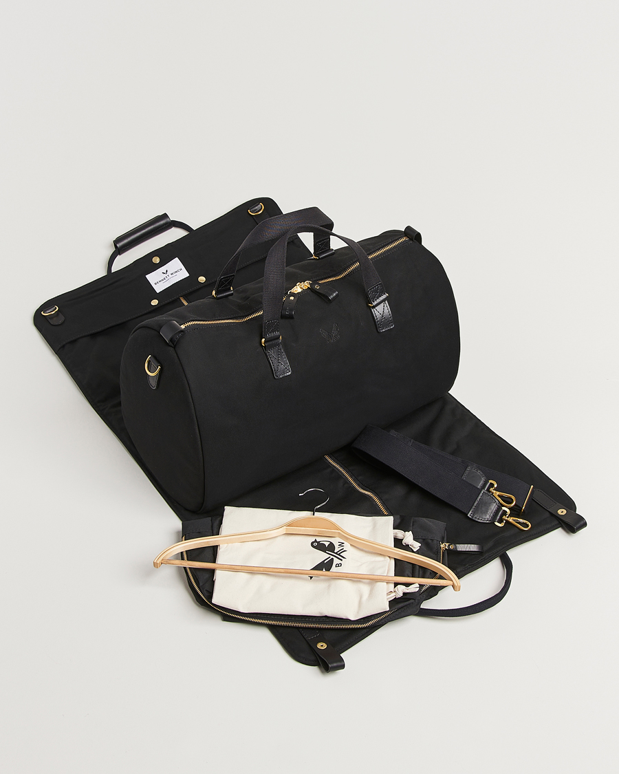 Herre | Tasker | Bennett Winch | Canvas Suit Carrier Holdall Black