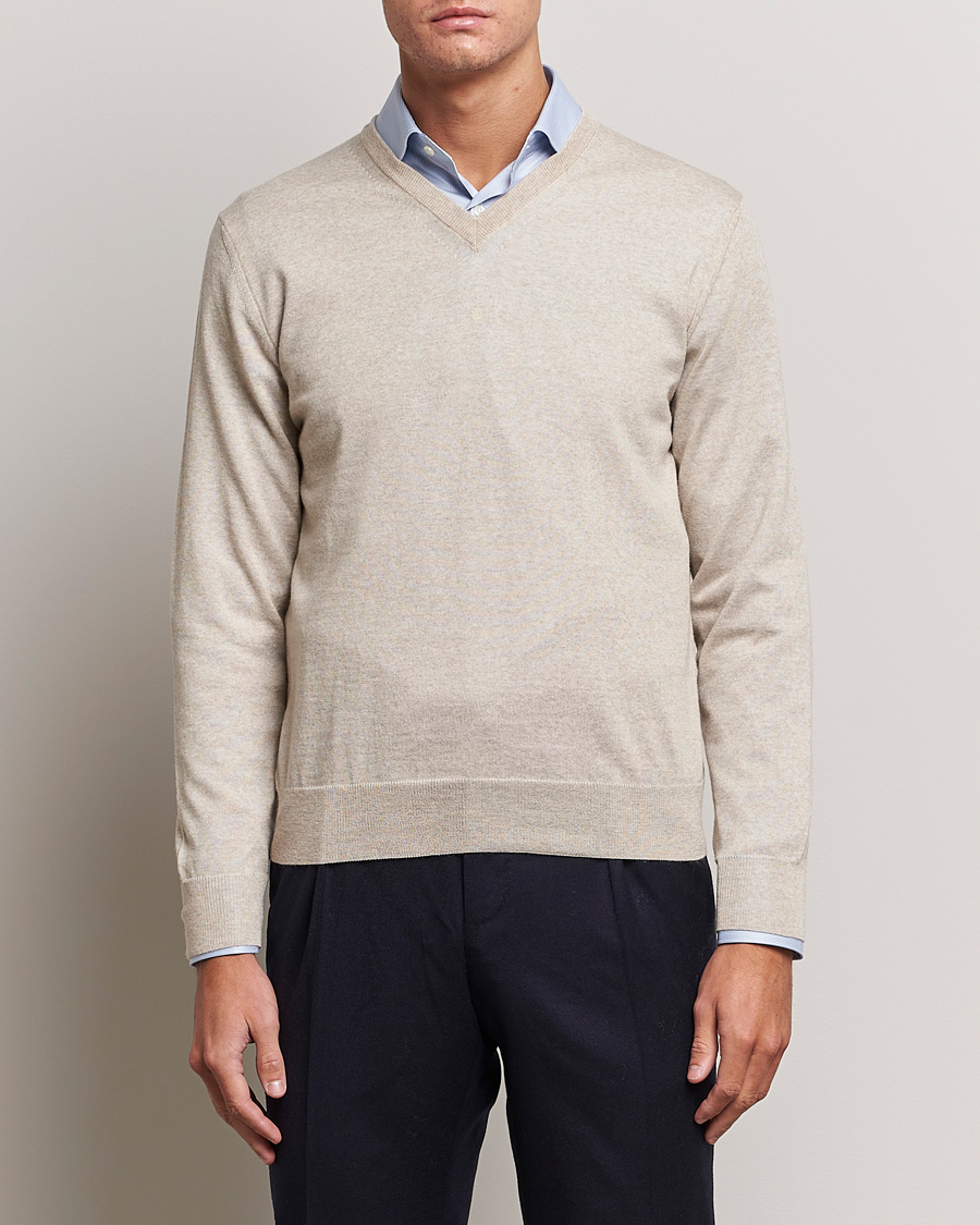Herre | Pullovers med v-hals | Canali | Merino Wool V-Neck Light Beige