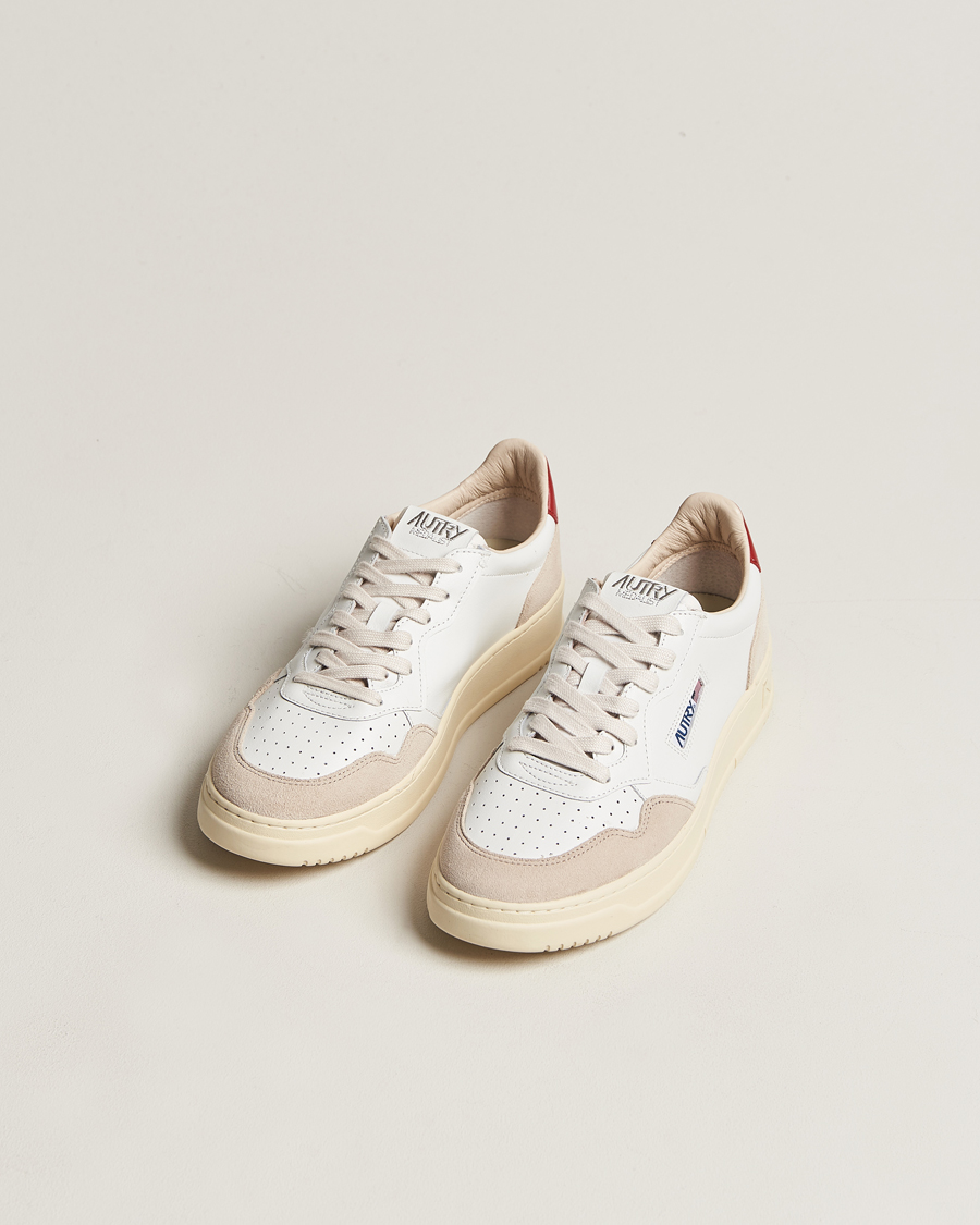 Herre | Autry Medalist Low Super Soft Leather Sneaker White/Red | Autry | Medalist Low Super Soft Leather Sneaker White/Red