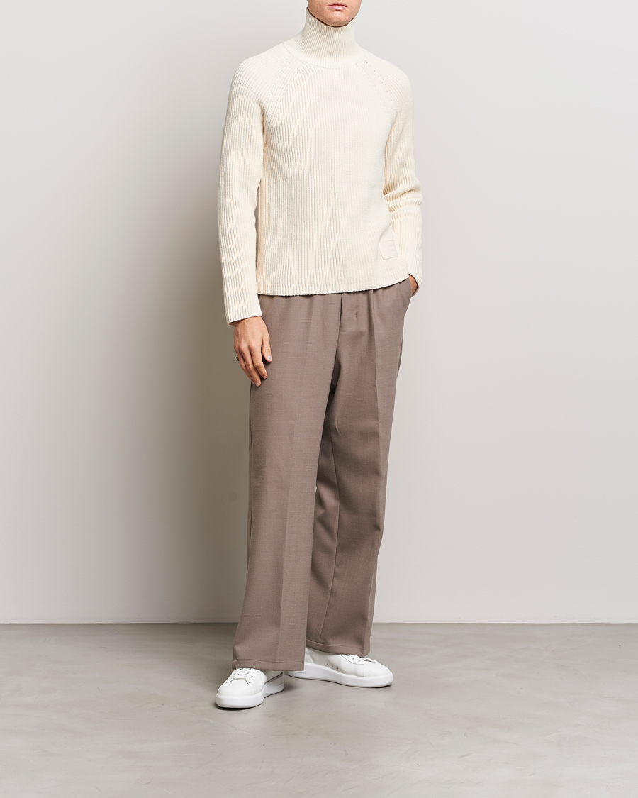 Herre | Trøjer | AMI | Heavy Knitted Turtleneck Ivory