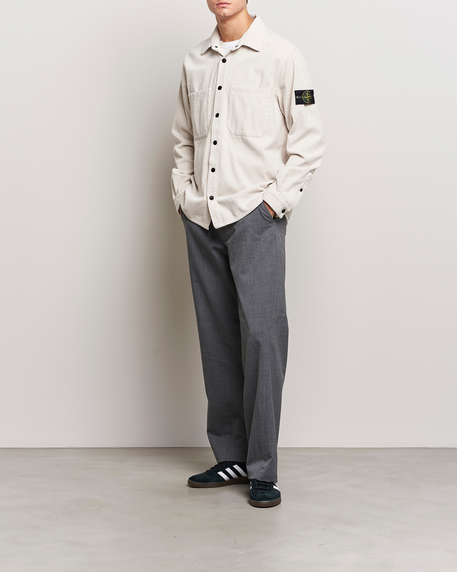 Herre | Skjorter | Stone Island | Garment Dyed Corduroy Overshirt Plaster