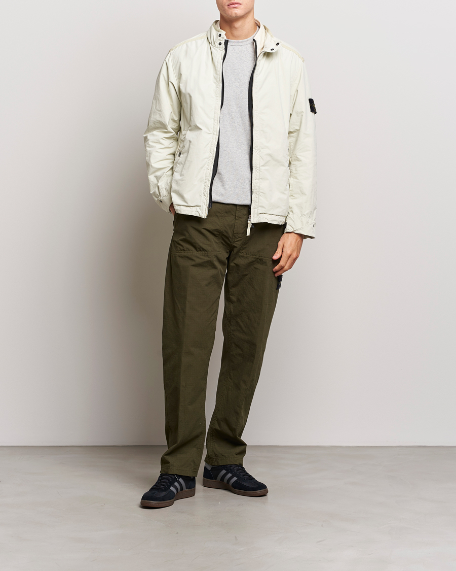 Herre | Bukser | Stone Island | Garment Dyed Ripstop Trousers Olive