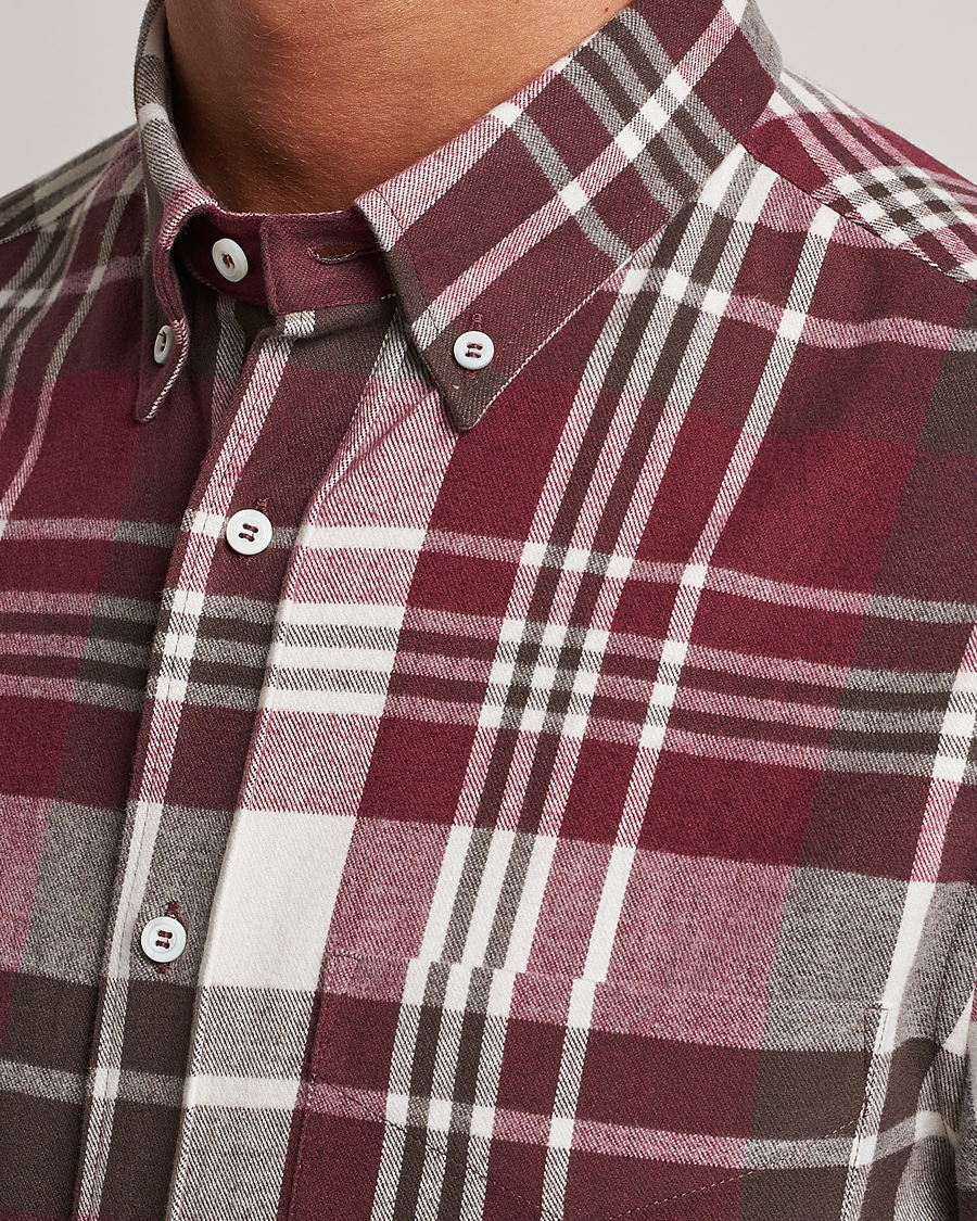 Herre | Skjorter | Brunello Cucinelli | Slim Fit Button Down Madras Shirt Burgundy