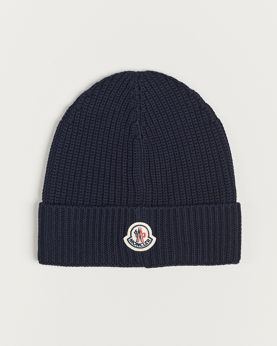 Herre | Moncler Logo Embossed Beanie Navy | Moncler | Logo Embossed Beanie Navy