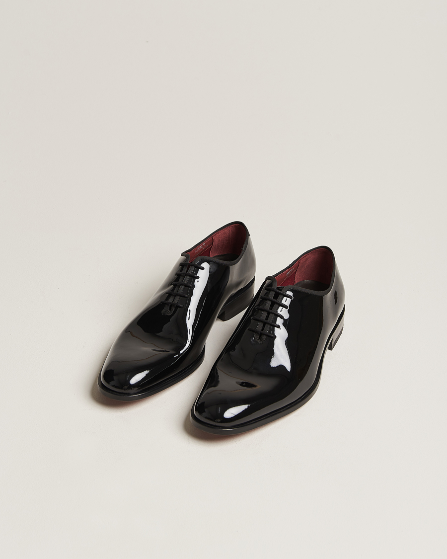 Herre | Laksko | Loake Shoemakers | Regal Patent Wholecut Black