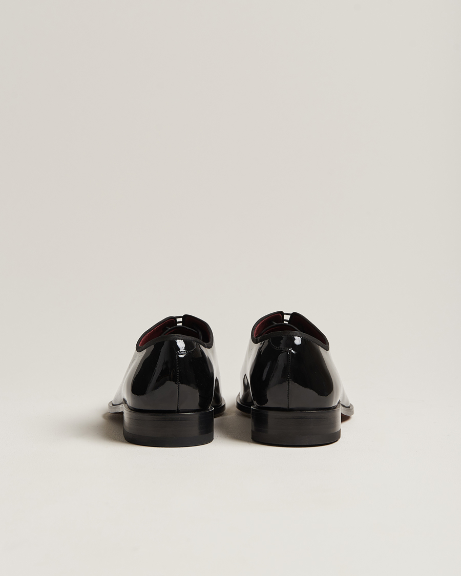 Herre | Laksko | Loake Shoemakers | Regal Patent Wholecut Black