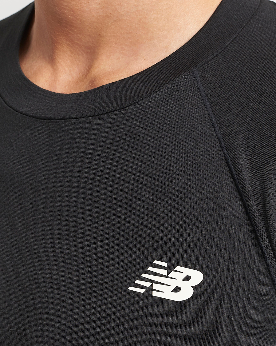Herre | T-Shirts | New Balance | Running Q Speed Jacquard Long Sleeve T-Shirt Black
