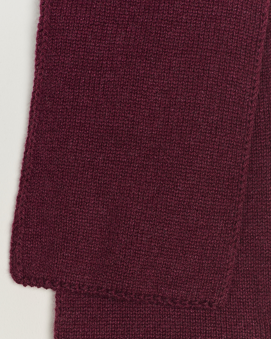 Herre | Piacenza Cashmere Short Loop Cashmere Scarf Burgundy | Piacenza Cashmere | Short Loop Cashmere Scarf Burgundy