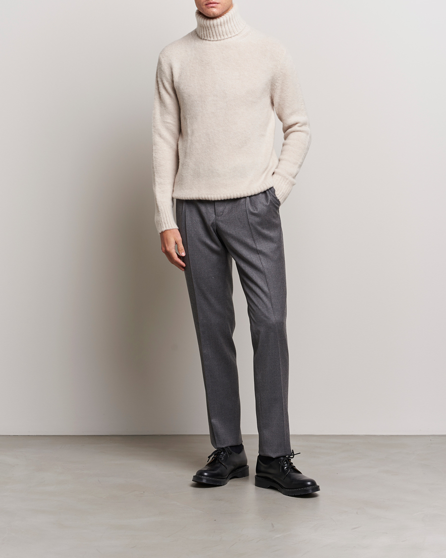 Herre | Trøjer | Piacenza Cashmere | Brushed Wool Rollneck Beige