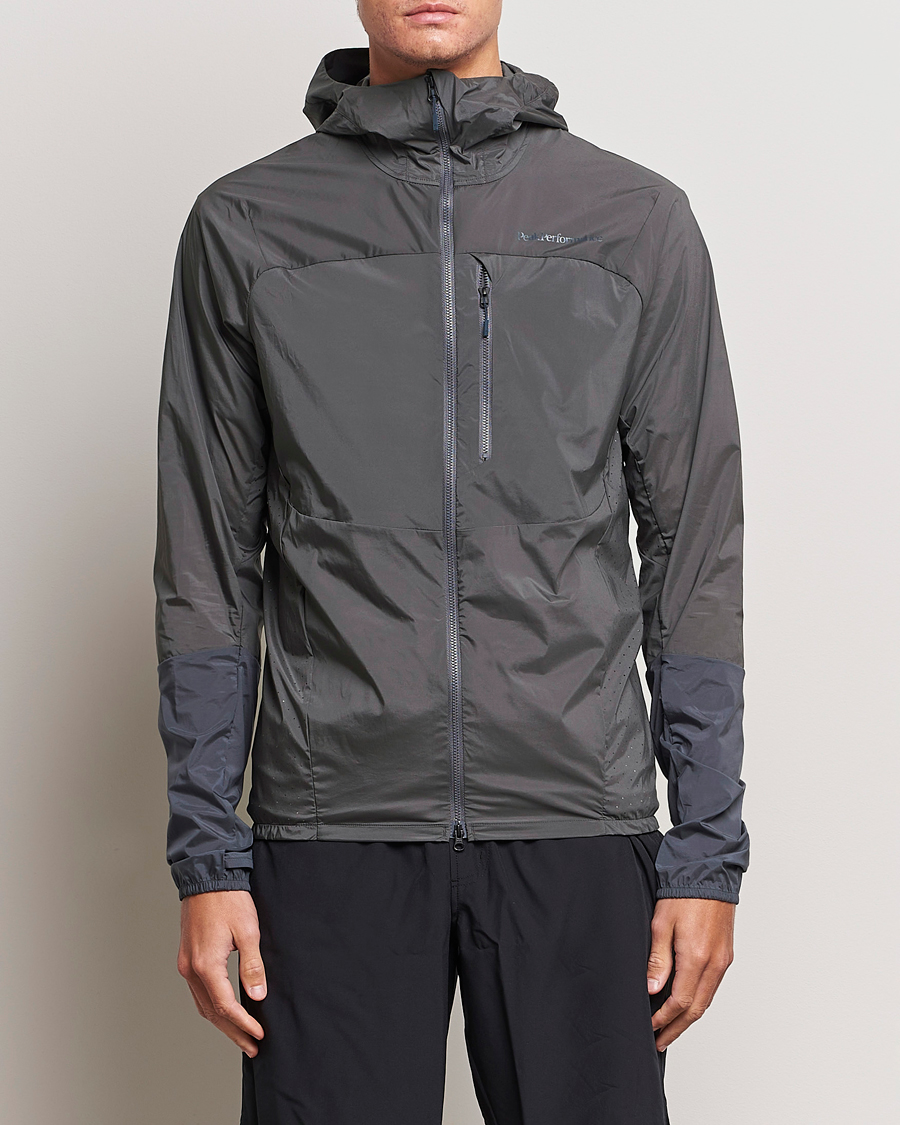 Herre | Jakker | Peak Performance | Vislight Wind Jacket Motion Grey/Omber Blue