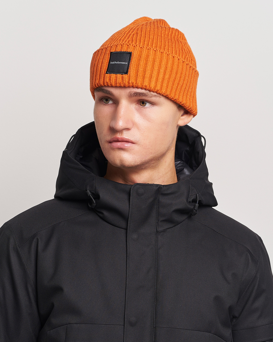 Herre | Huer | Peak Performance | Cornice Ribbed Hat Gold Flame