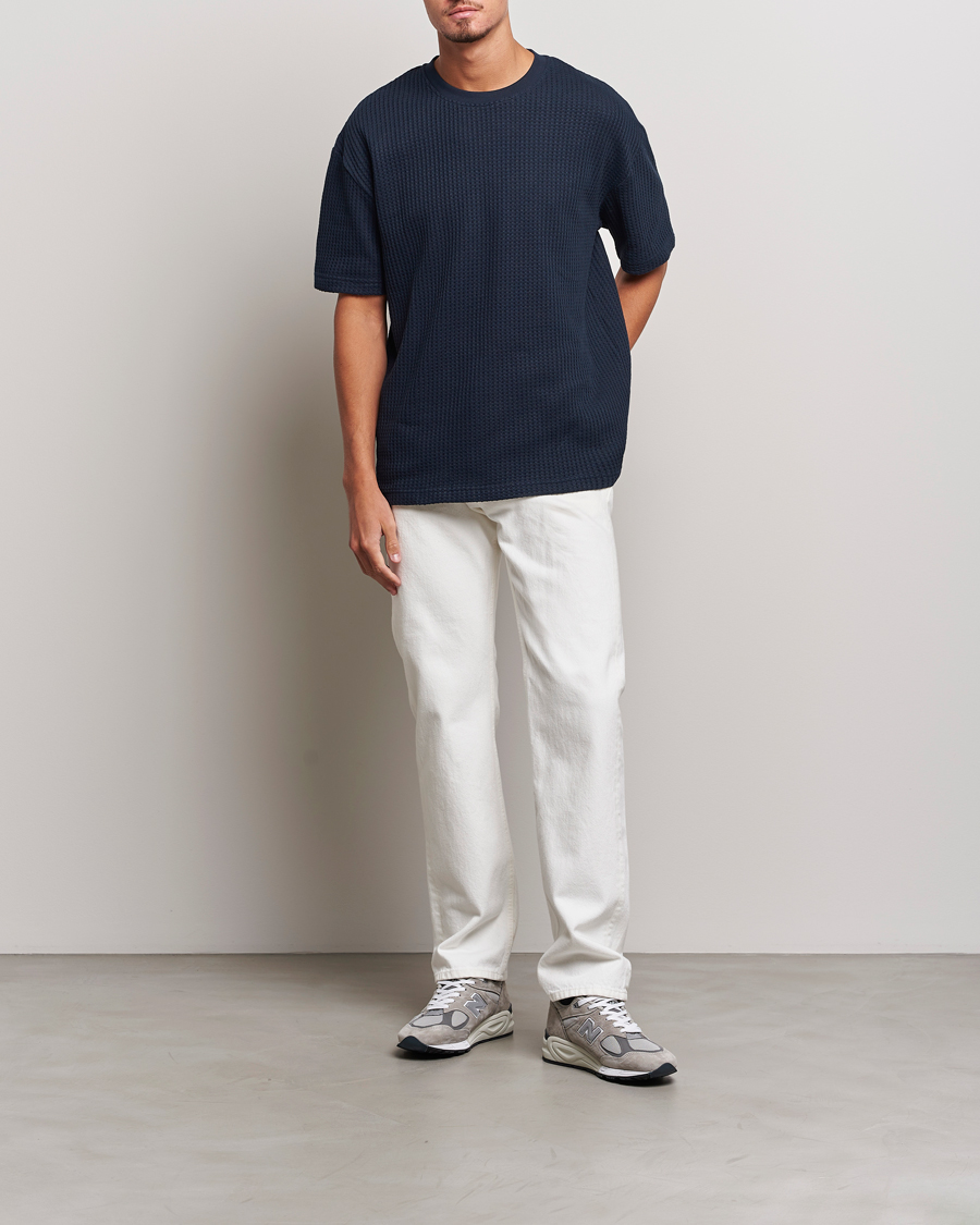 Herre | T-Shirts | Samsøe Samsøe | Samsøe & Samsøe Dino Waffle Knitted Crew Neck T-Shirt Salute Navy