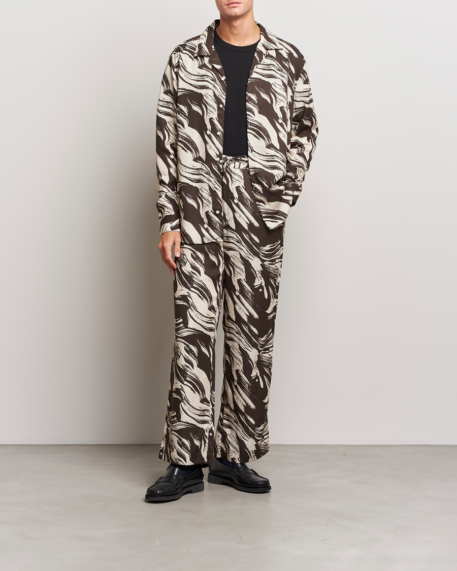 Herre | Skjorter | J.Lindeberg | Playa Printed Tencel Lounge Shirt Delicioso