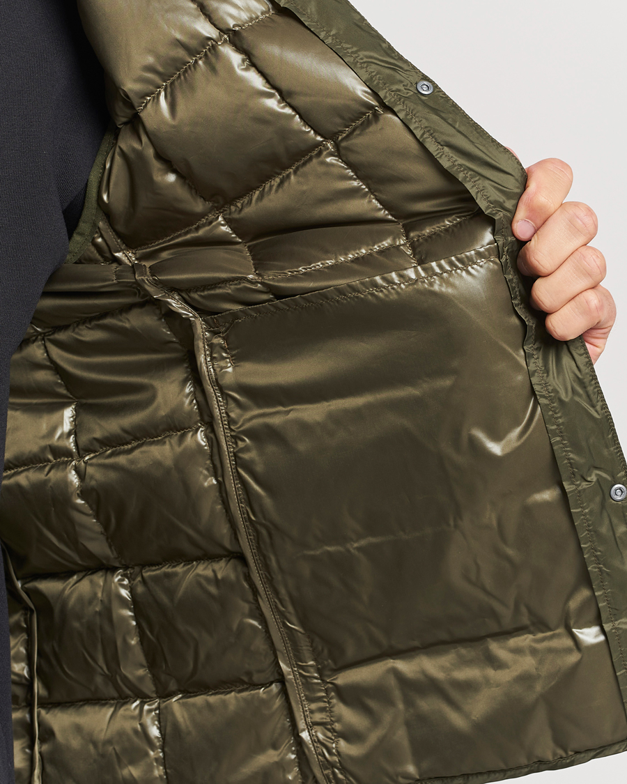 Herre | Jakker | TAION | V-Neck Lightweight Down Vest Dark Olive