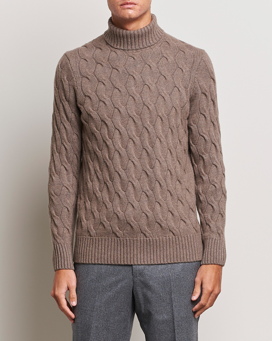Herre | Trøjer | Oscar Jacobson | Seth Heavy Knitted Wool/Cashmere Cable Rollneck Brown