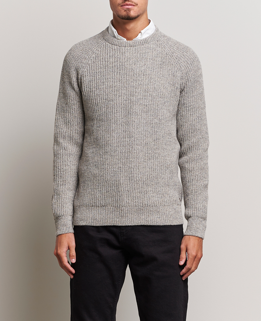 Herre |  | Barbour Lifestyle | Horseford Knitted Crewneck Stone