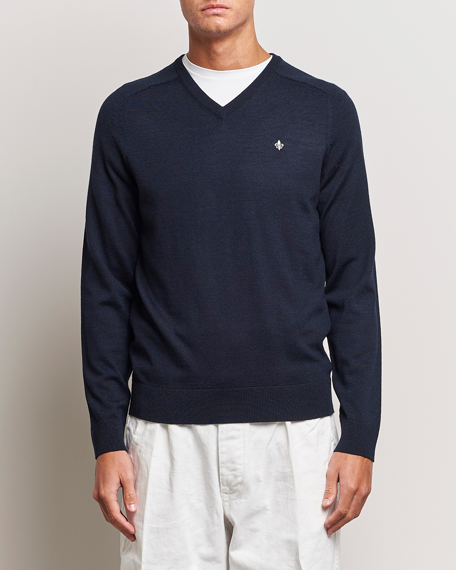 Herr | Pullover V-ringade | Morris | Merino V-neck Navy