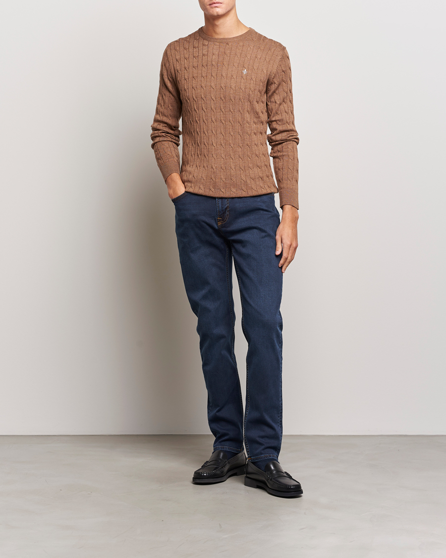 Herre | Trøjer | Morris | Merino Cable Crew Neck Camel