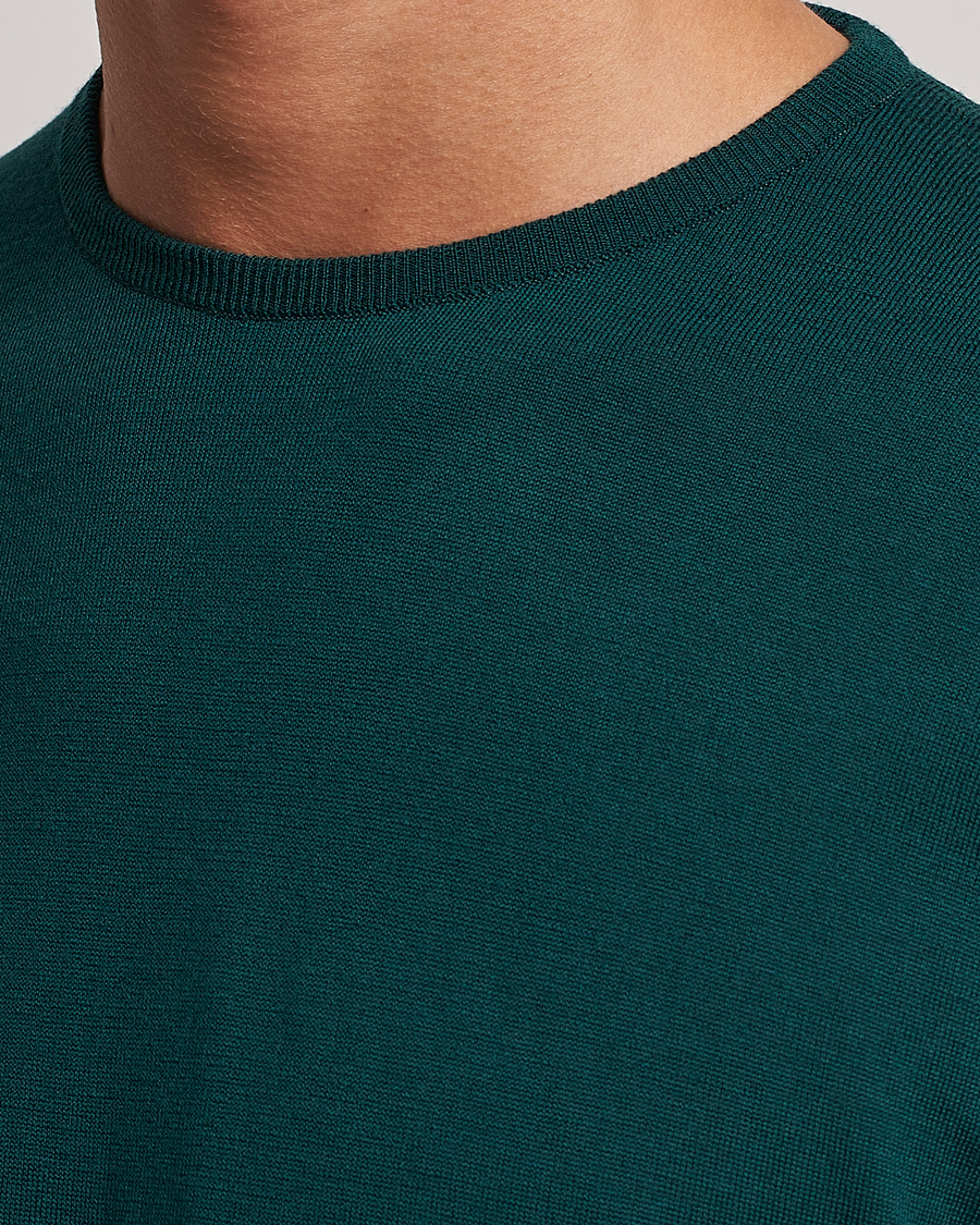Herre | Trøjer | John Smedley | Lundy Extra Fine Merino Crew Neck Pine Green