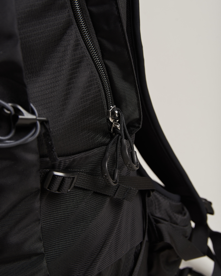 Herre | Osprey Talon 22 Backpack Stealth Black | Osprey | Talon 22 Backpack Stealth Black