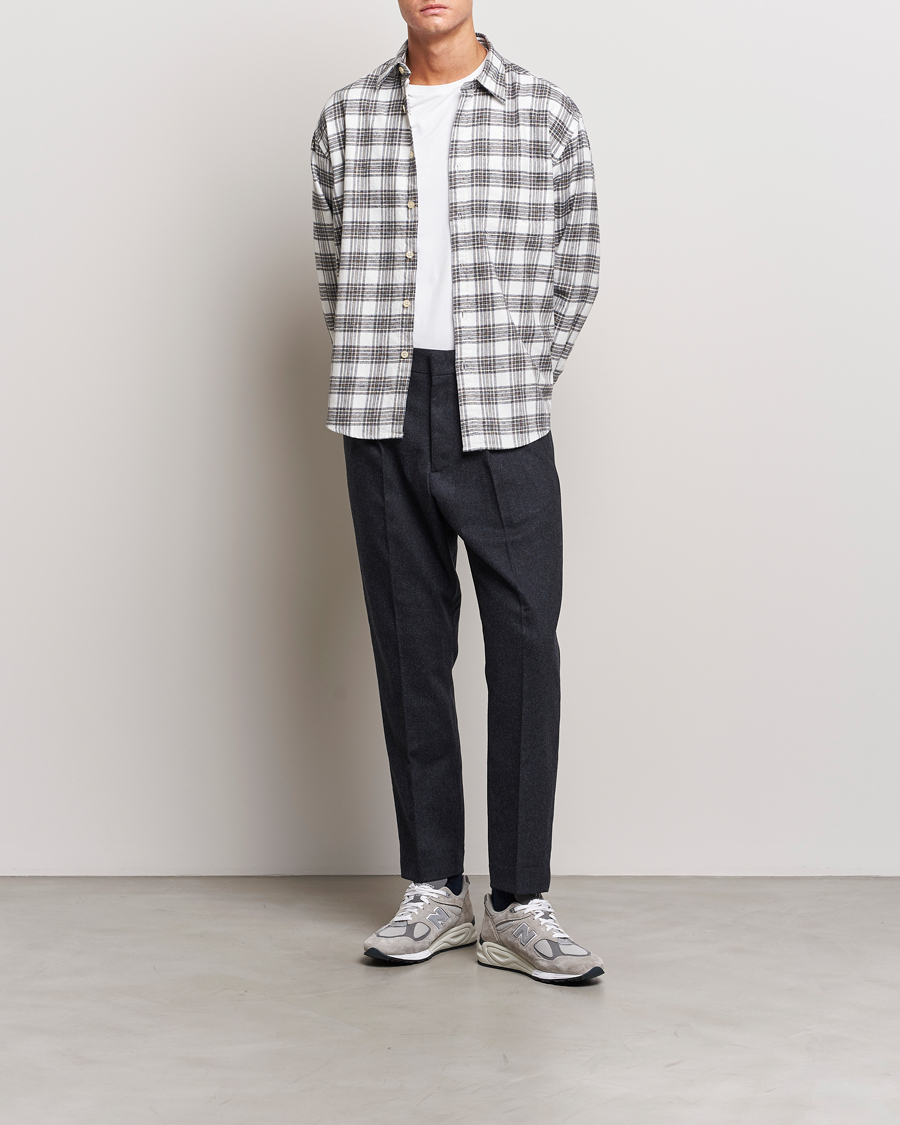 Herre | Bukser | NN07 | Bill Brushed Flannel Pleated Trousers Navy Blue