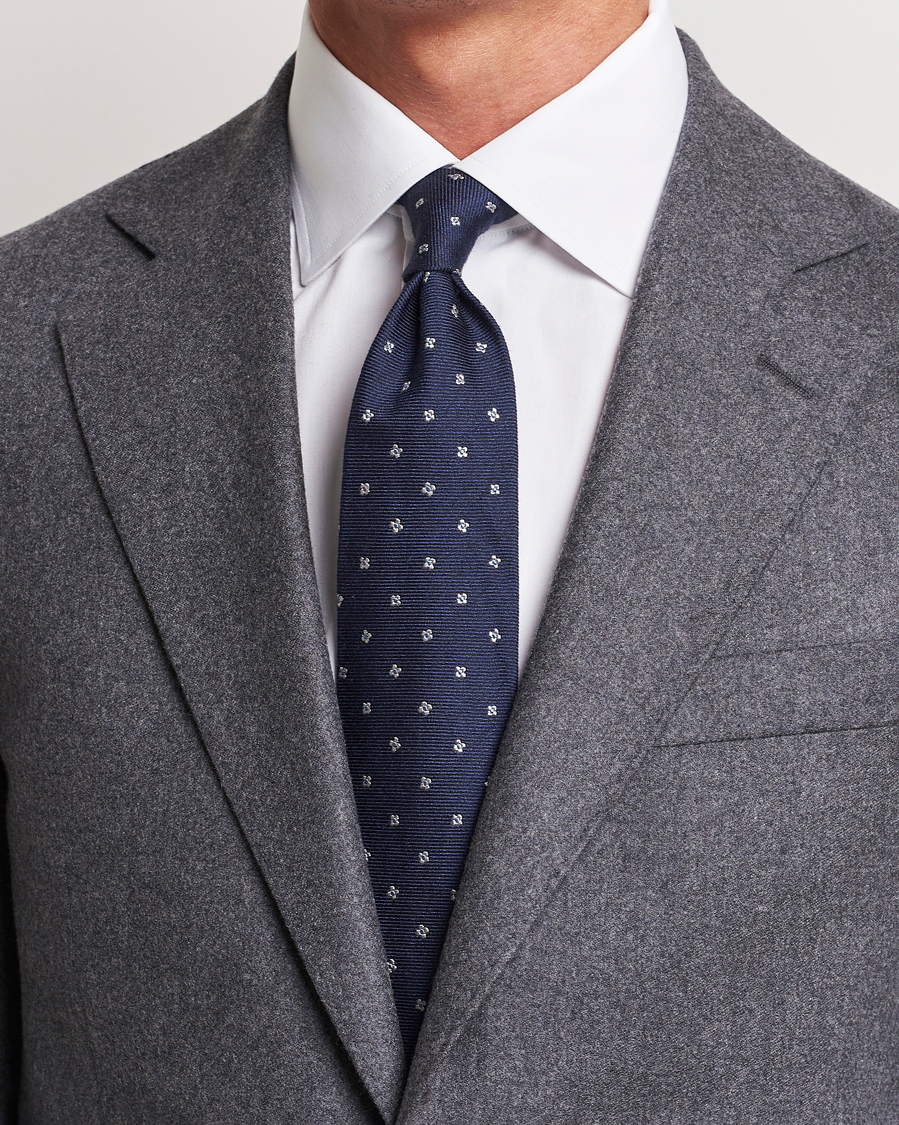 Herre | Amanda Christensen Silk/Wool 8cm Printed Flower Tie Navy | Amanda Christensen | Silk/Wool 8cm Printed Flower Tie Navy