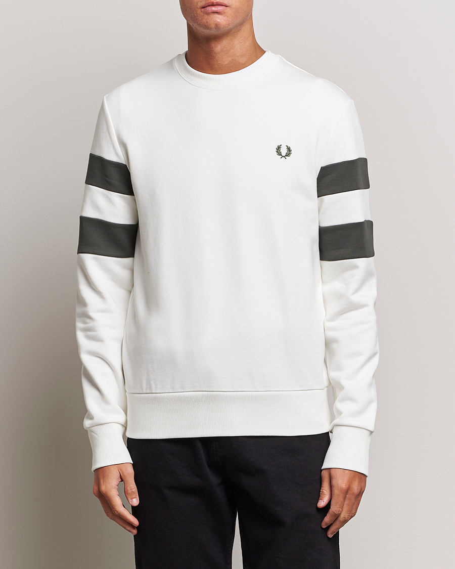 Herre | Trøjer | Fred Perry | Tipped Sleeve Sweatshirt Snow Whiite