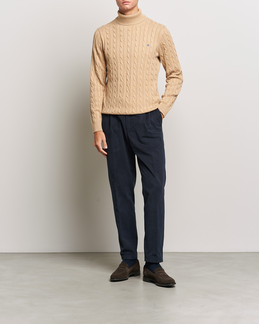 Herre | Trøjer | GANT | Cotton Cable Turtleneck Khaki Melange