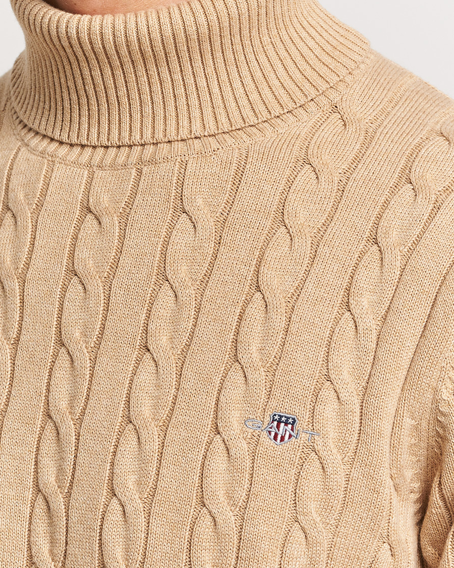 Herre | Trøjer | GANT | Cotton Cable Turtleneck Khaki Melange