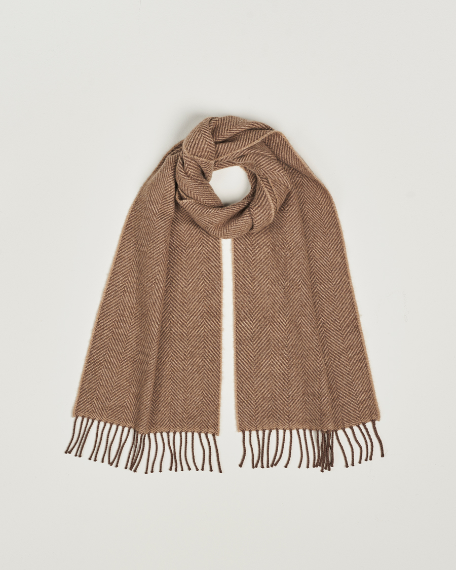 Herre | Begg & Co Herringbone Cashmere Scarf 30*170cm Mink | Begg & Co | Herringbone Cashmere Scarf 30*170cm Mink