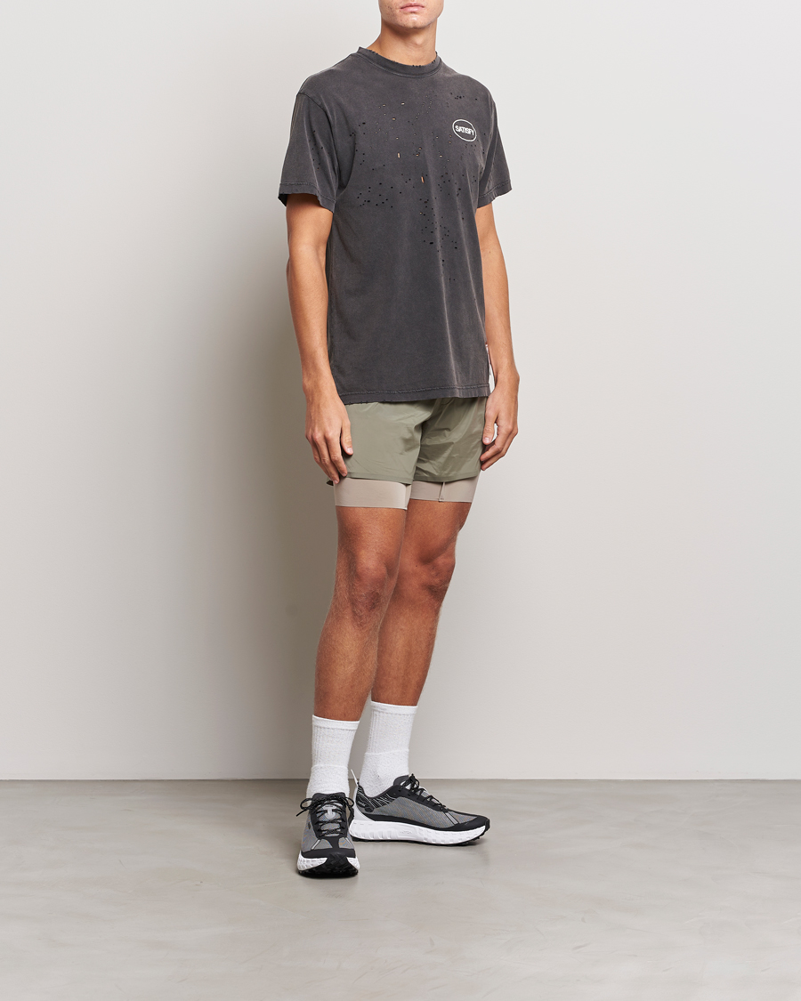 Herre | Shorts | Satisfy | TechSilk 8 Inch Shorts Vetiver