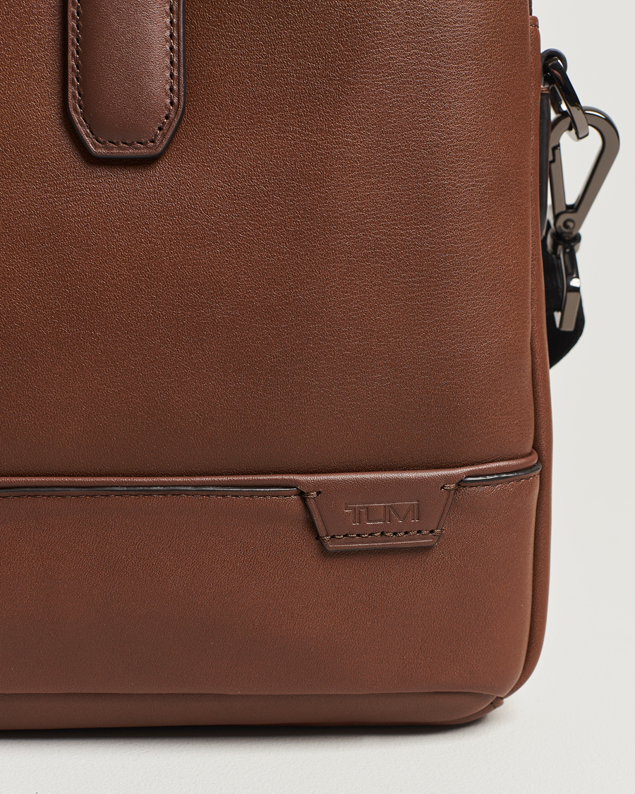 Herre | Tasker | TUMI | Harrison Sycamore Slim Leather Brief Cognac