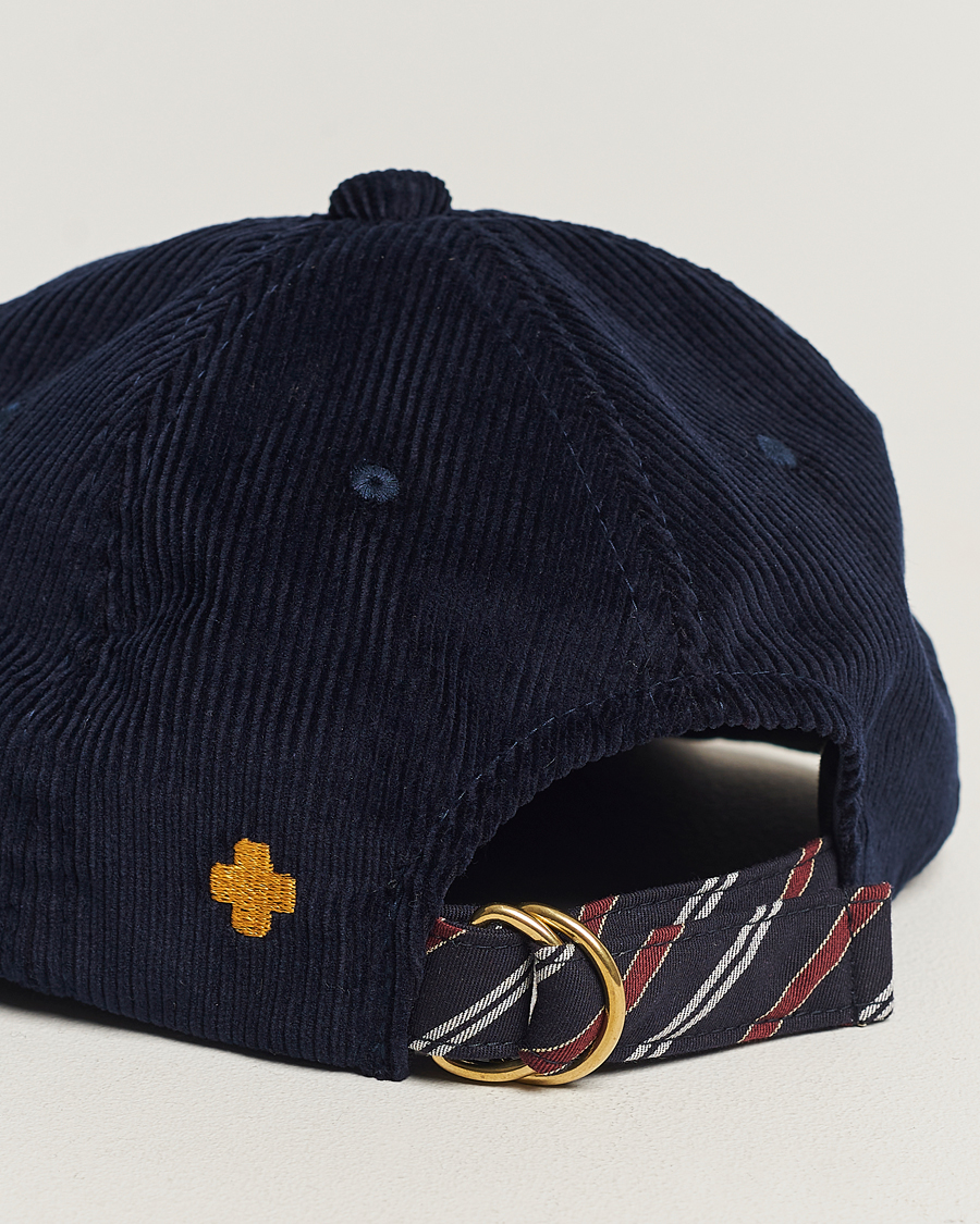 Herre | BEAMS PLUS 6 Panel Corduroy Cap Navy | BEAMS PLUS | 6 Panel Corduroy Cap Navy