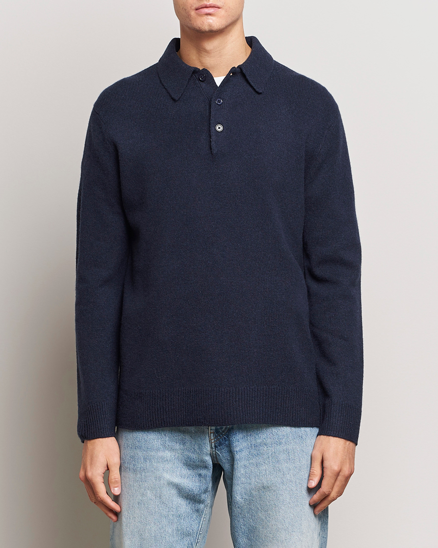 Herre | A Day's March | A Day's March | Avoch Lambswool Polo Navy