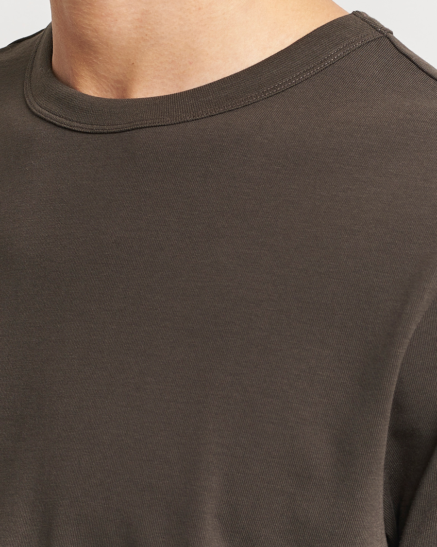 Herre | T-Shirts | A Day's March | Heavy Tee Chocolate