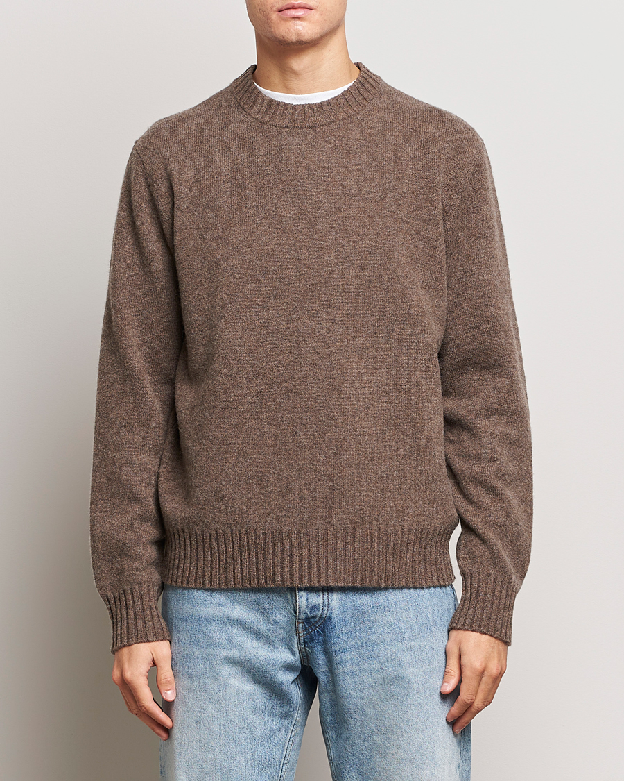 Herre | Trøjer | A Day's March | Marlow Lambswool Crew Dark Taupe