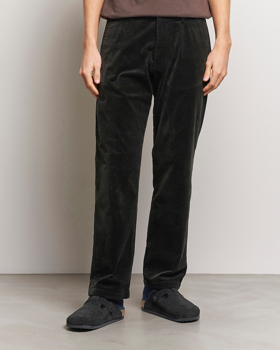 Herre | Business & Beyond | NN07 | Alex Straight Fit Corduroy Pants Dark Green