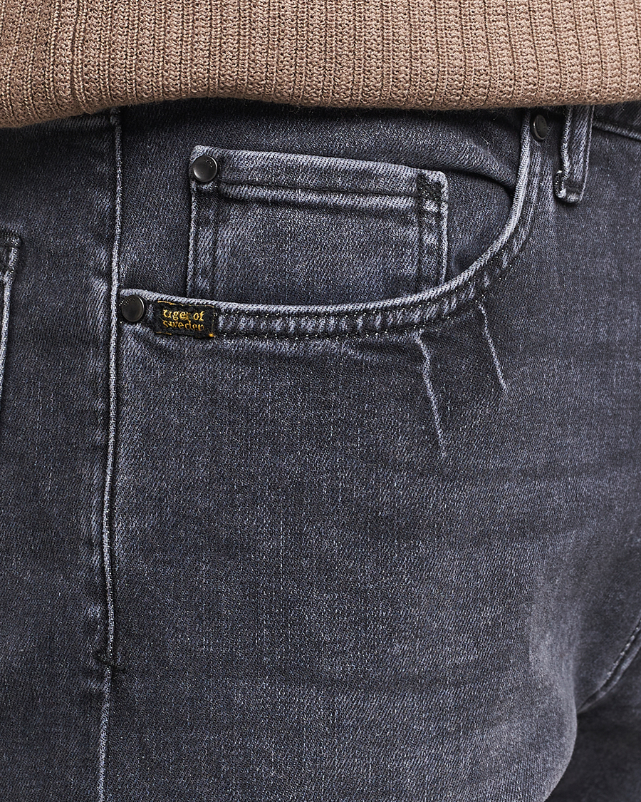 Herre | Jeans | Tiger of Sweden | Pistolero Stretch Cotton Jeans Washed Black