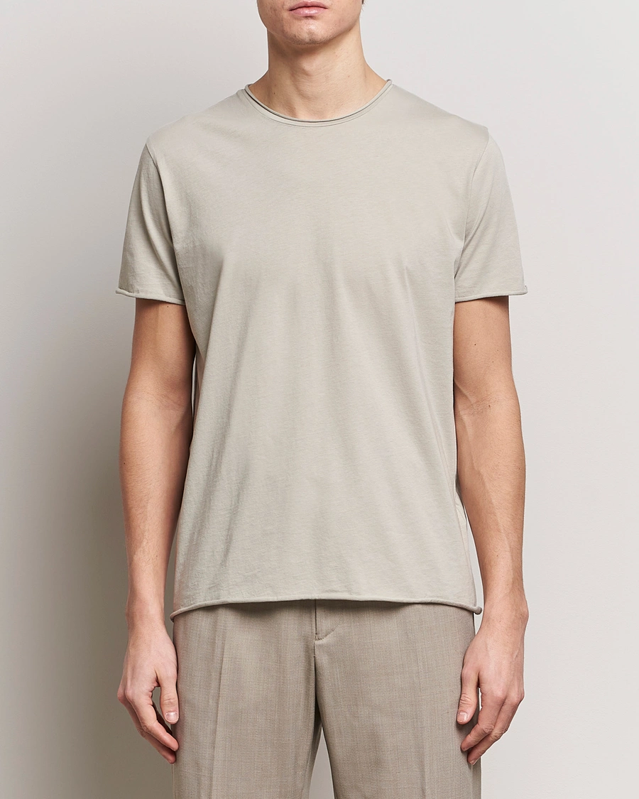 Herre | Kortærmede t-shirts | Filippa K | Roll Neck Crew Neck T-Shirt Light Sage