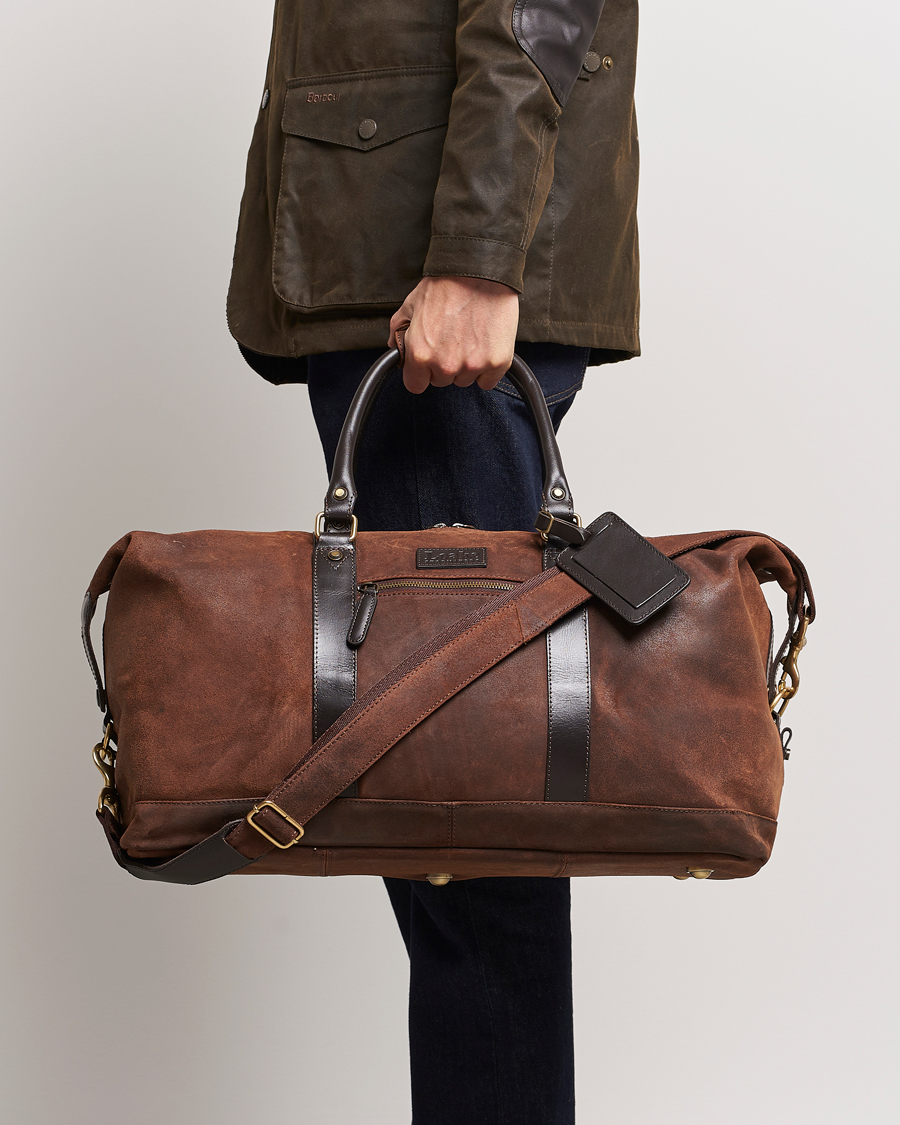 Herre | Loake 1880 Cornwall Brushed Suede Travel Bag Brown | Loake 1880 | Cornwall Brushed Suede Travel Bag Brown
