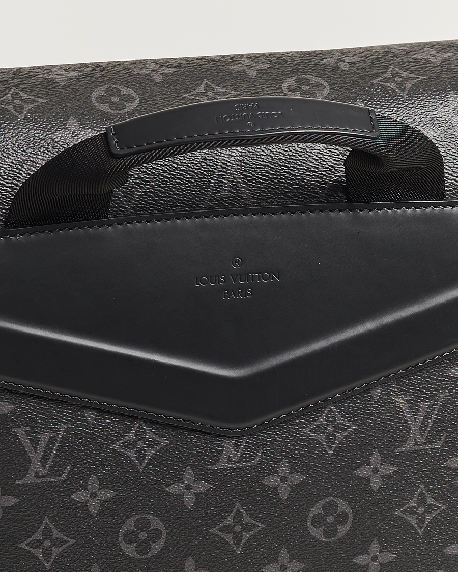 Herre | Louis Vuitton Pre-Owned Messenger Voyager MM Bag Monogram Eclipse | Louis Vuitton Pre-Owned | Messenger Voyager MM Bag Monogram Eclipse