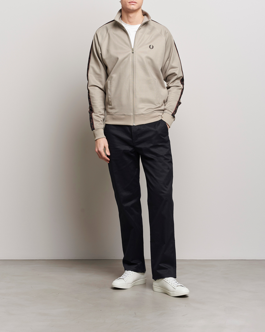 Herre | Trøjer | Fred Perry | Taped Track Jacket Warm Grey