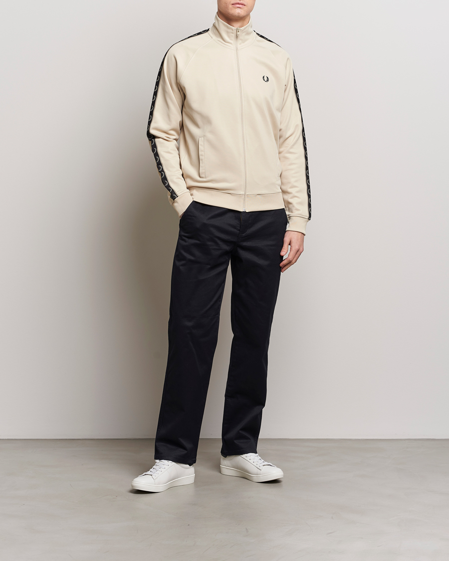 Herre | Trøjer | Fred Perry | Taped Track Jacket Oatmeal